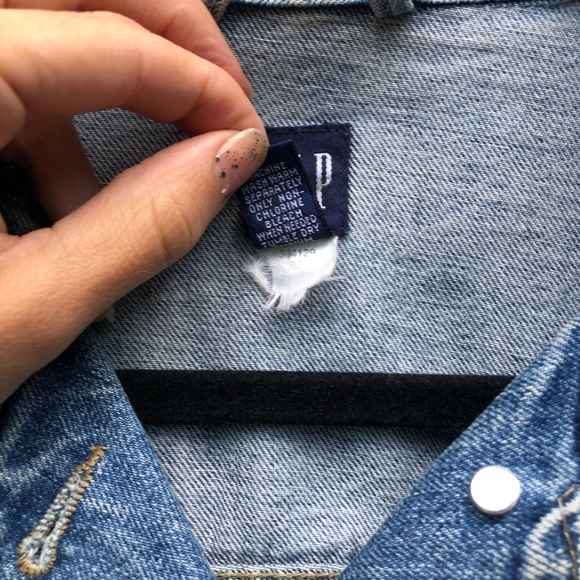 Vintage Gap • Jean Jacket - Picture 5 of 9